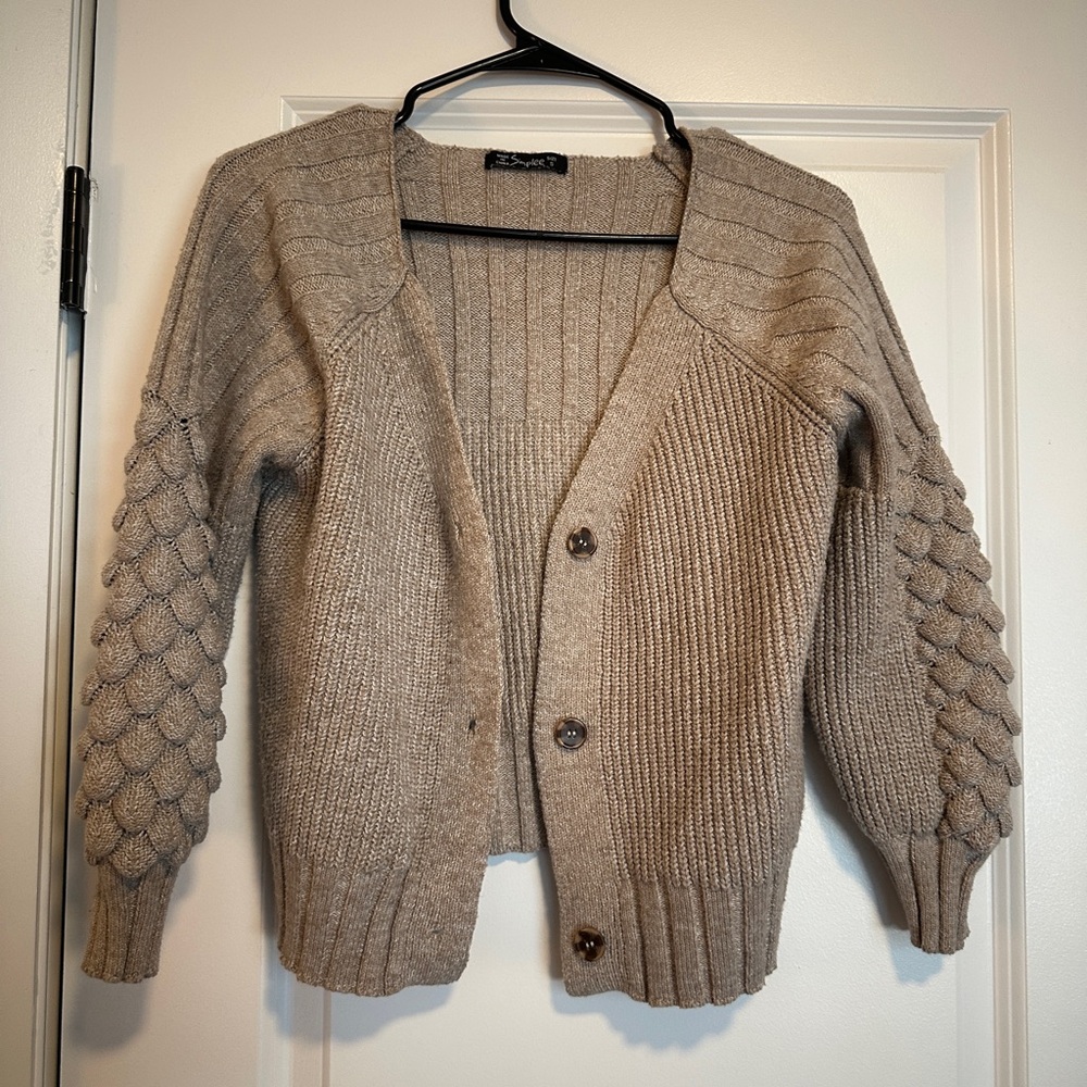 Simple Beige Bubble Sleeve Cardigan